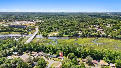 4504 Lincrest Drive S Jacksonville FL 32208