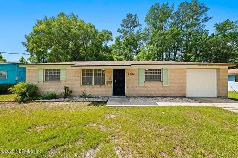 4504 Lincrest Drive S Jacksonville FL 32208