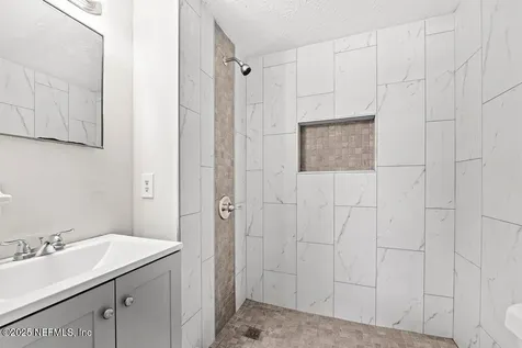 4504 Lincrest Drive S Jacksonville FL 32208