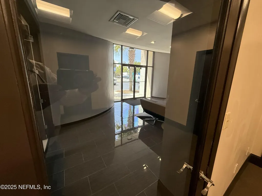 817 N Main Street Jacksonville FL 32202