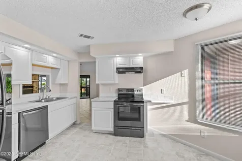 8361 Chason Road W Jacksonville FL 32244