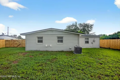 10721 Indies Drive N Jacksonville FL 32246