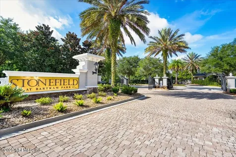 5894 Parkstone Crossing Drive Jacksonville FL 32258