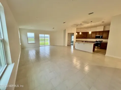 8273 Hawkes Meadow Drive Jacksonville FL 32219