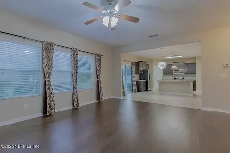 4586 Temple Lakes Drive Jacksonville FL 32257
