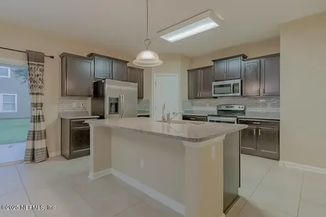 4586 Temple Lakes Drive Jacksonville FL 32257