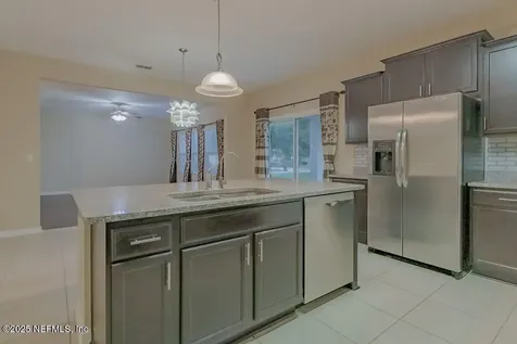 4586 Temple Lakes Drive Jacksonville FL 32257