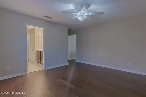 4586 Temple Lakes Drive Jacksonville FL 32257