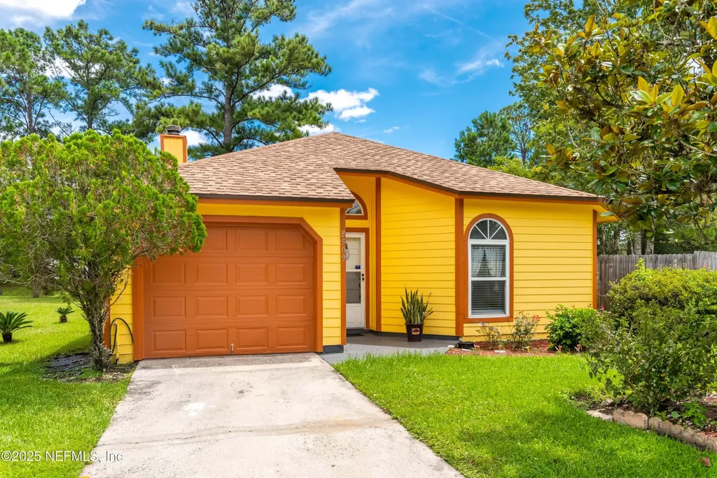 8509 Iveystone Court Jacksonville FL 32244
