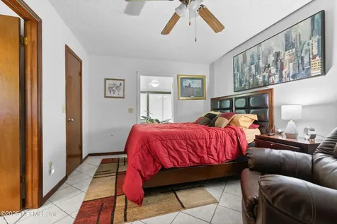 8509 Iveystone Court Jacksonville FL 32244