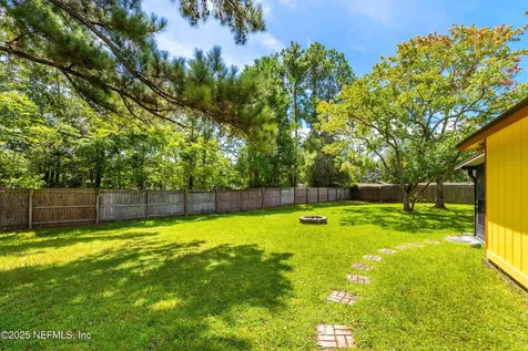 8509 Iveystone Court Jacksonville FL 32244