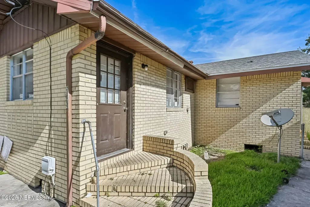 5635 Atlee Avenue Jacksonville FL 32205