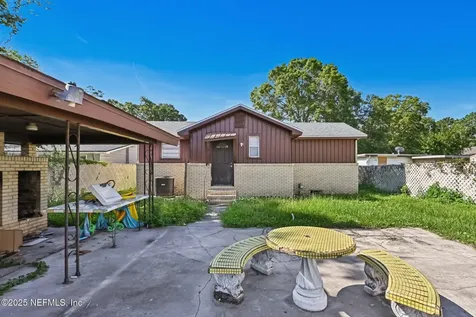 5635 Atlee Avenue Jacksonville FL 32205