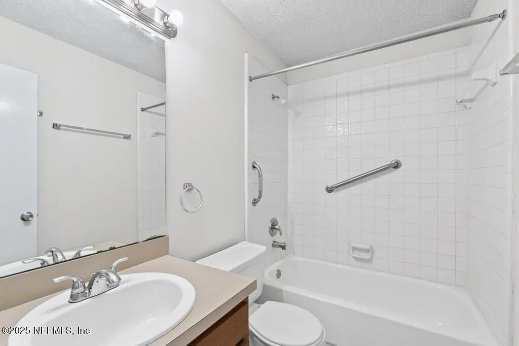 2405 Bluffton Drive W Jacksonville FL 32224