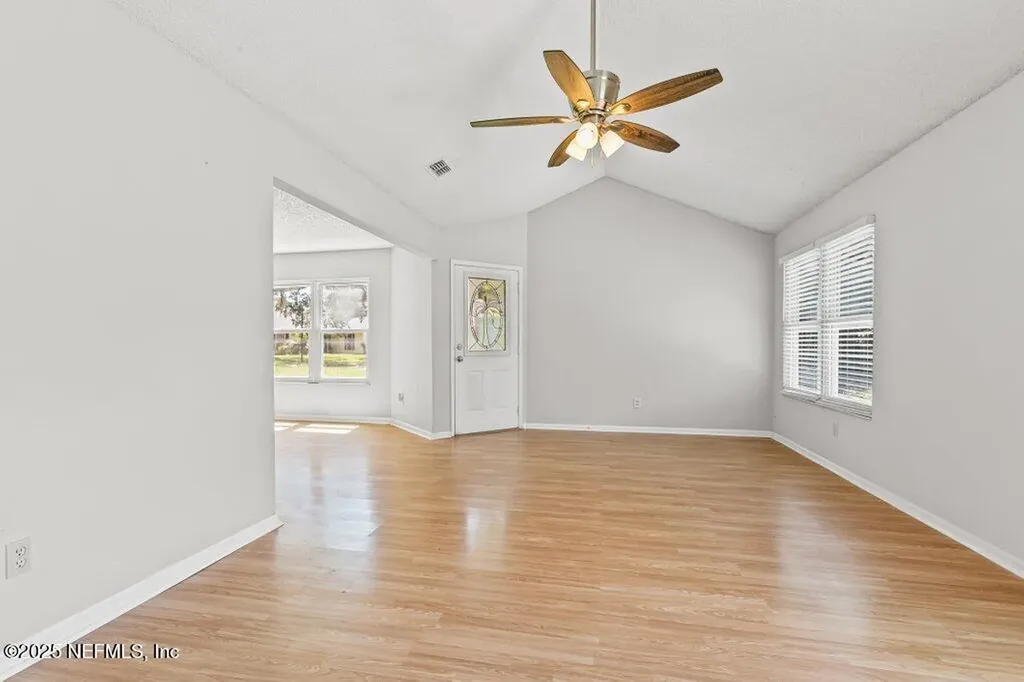 2405 Bluffton Drive W Jacksonville FL 32224