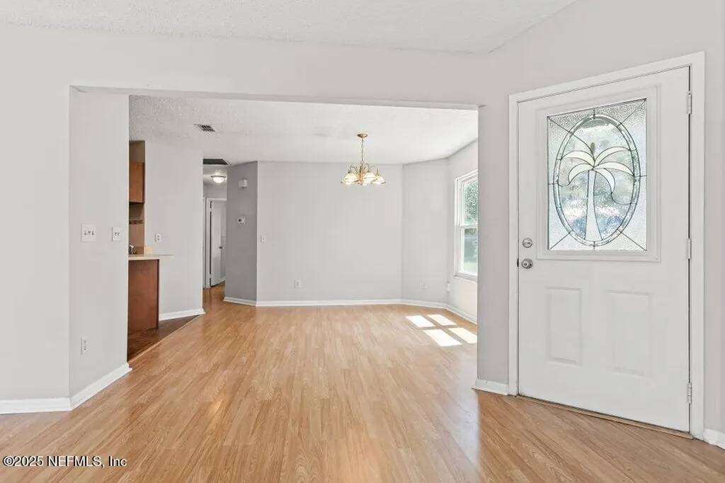 2405 Bluffton Drive W Jacksonville FL 32224