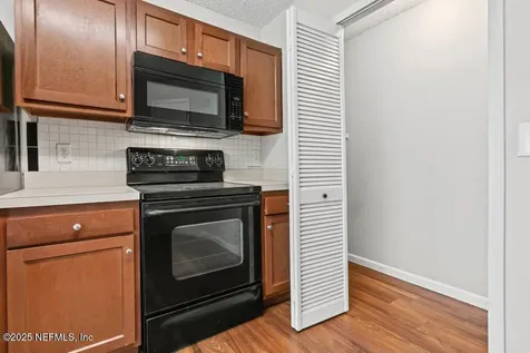 2405 Bluffton Drive W Jacksonville FL 32224
