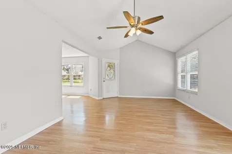 2405 Bluffton Drive W Jacksonville FL 32224