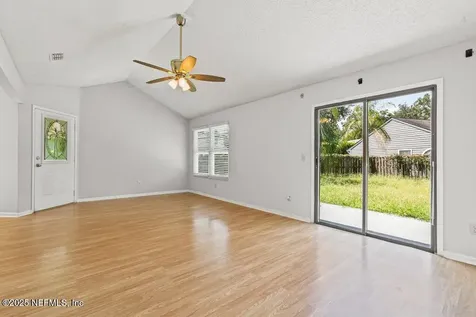 2405 Bluffton Drive W Jacksonville FL 32224