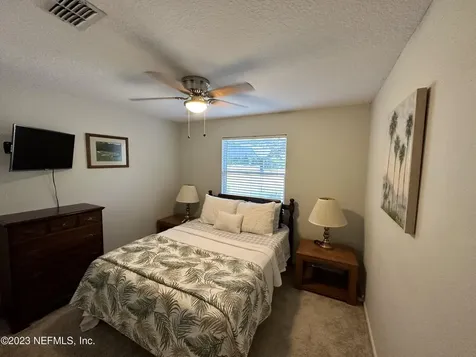 1624 Roberts Drive Jacksonville Beach FL 32250