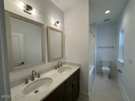 431 Oakmoss Drive St. Johns FL 32259