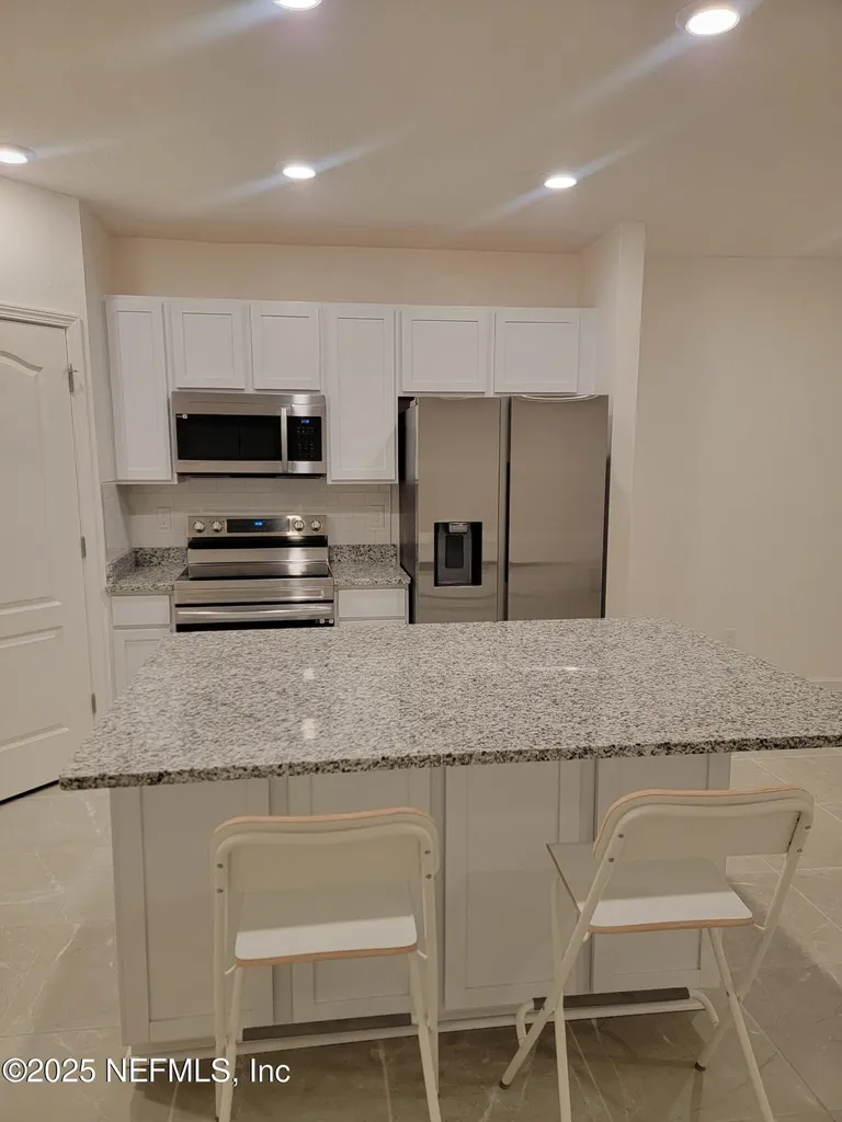 3215 Penny Cove Lane Jacksonville FL 32218