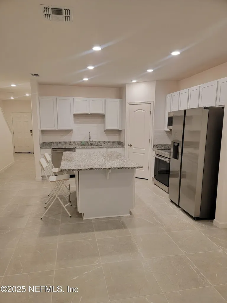 3215 Penny Cove Lane Jacksonville FL 32218