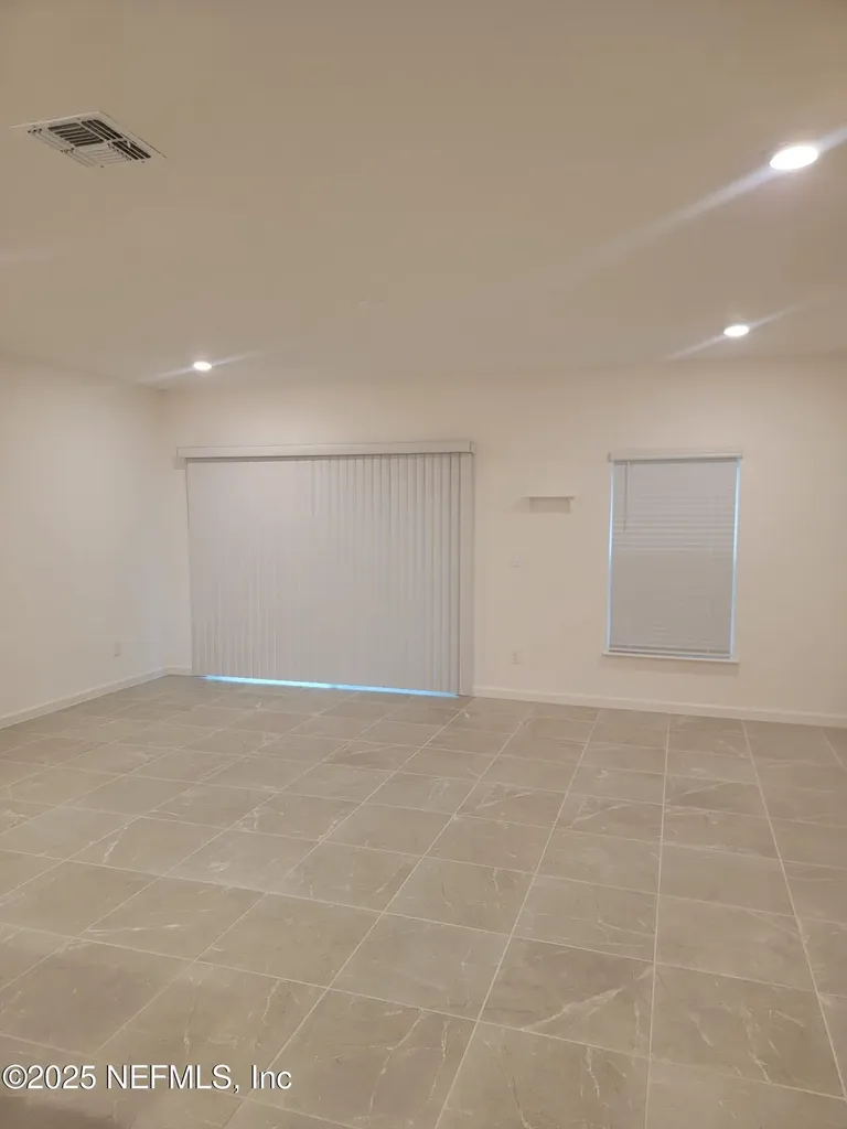 3215 Penny Cove Lane Jacksonville FL 32218