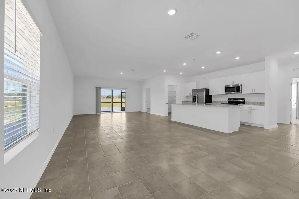 8148 Archibald Terrace Jacksonville FL 32219