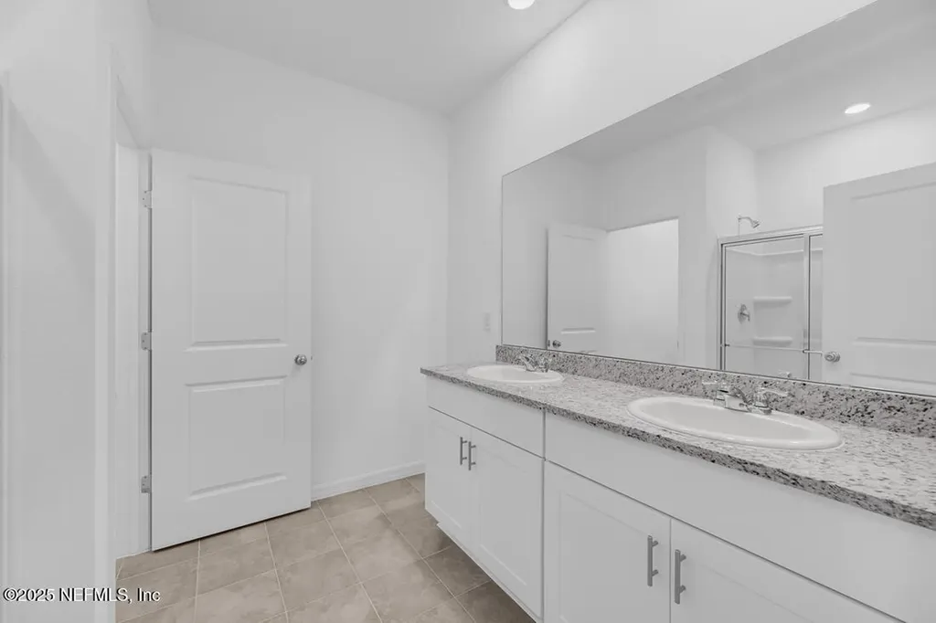 8148 Archibald Terrace Jacksonville FL 32219