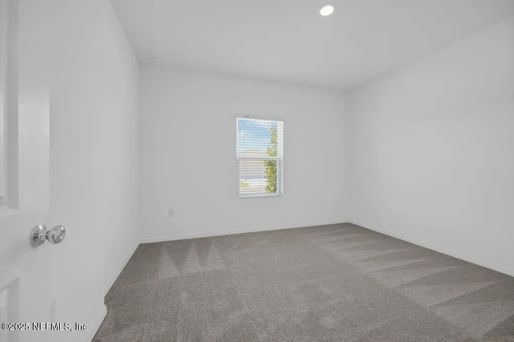 8148 Archibald Terrace Jacksonville FL 32219