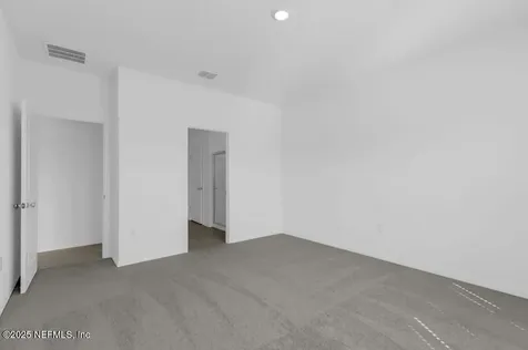 8142 Archibald Terrace Jacksonville FL 32219