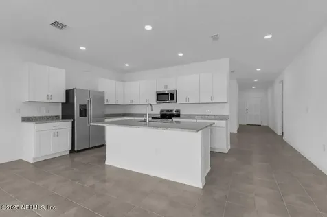 8142 Archibald Terrace Jacksonville FL 32219
