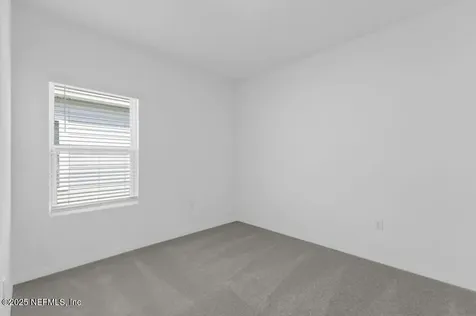 8142 Archibald Terrace Jacksonville FL 32219