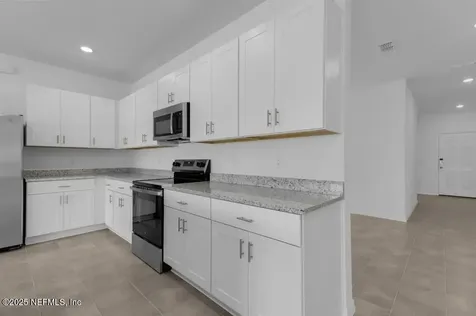 8142 Archibald Terrace Jacksonville FL 32219