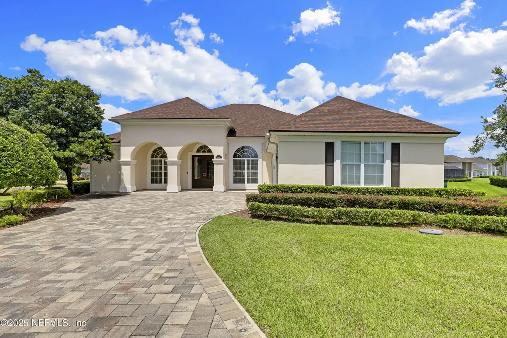 10060 Lakes End Court Jacksonville FL 32256