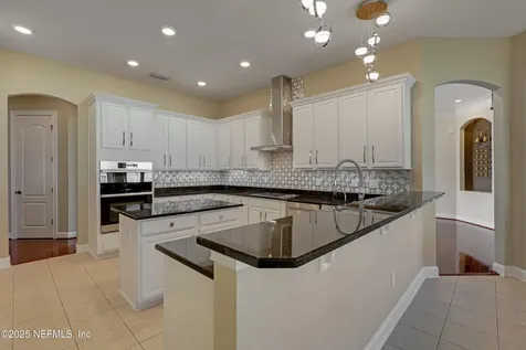 10060 Lakes End Court Jacksonville FL 32256