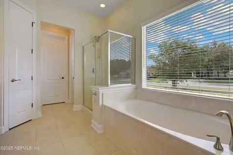 10060 Lakes End Court Jacksonville FL 32256