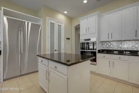 10060 Lakes End Court Jacksonville FL 32256