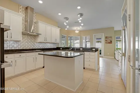 10060 Lakes End Court Jacksonville FL 32256