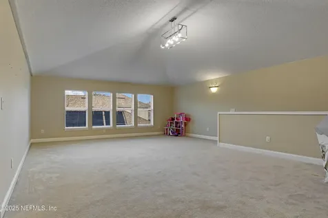 10060 Lakes End Court Jacksonville FL 32256