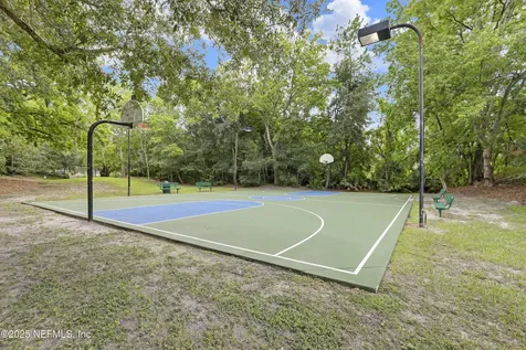 10060 Lakes End Court Jacksonville FL 32256