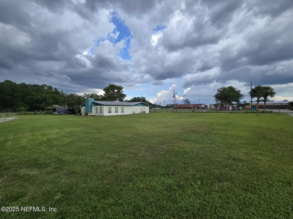 118 Yelvington Road East Palatka FL 32131