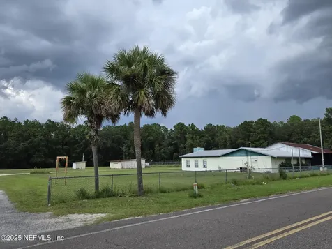 118 Yelvington Road East Palatka FL 32131