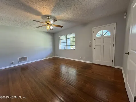 5504 Bradshaw Street Jacksonville FL 32277