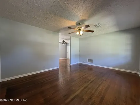 5504 Bradshaw Street Jacksonville FL 32277