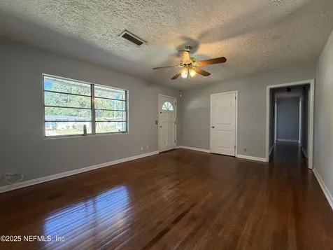 5504 Bradshaw Street Jacksonville FL 32277
