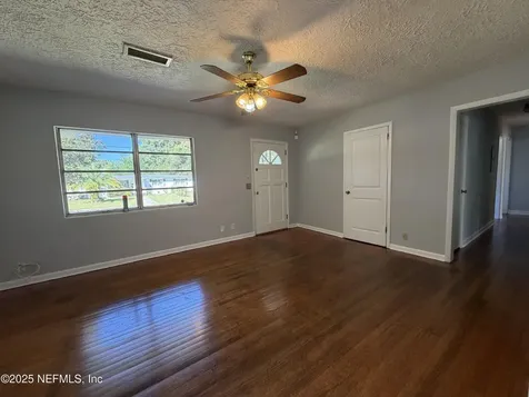 5504 Bradshaw Street Jacksonville FL 32277