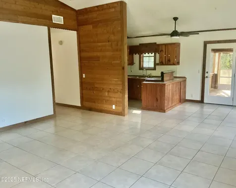 102 River Road Drive Palatka FL 32177