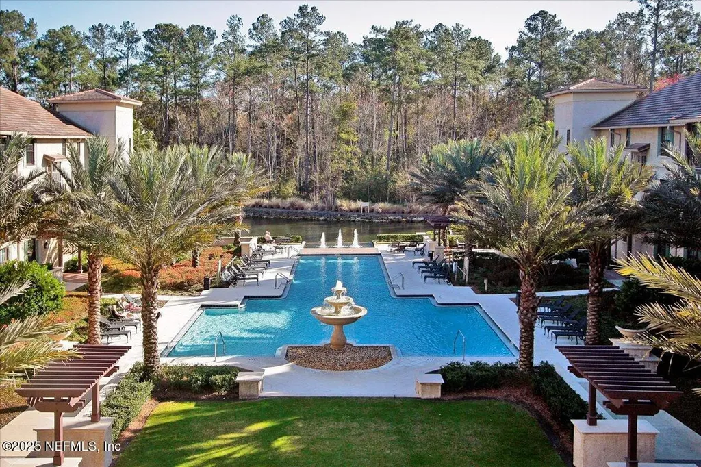 945 Registry Boulevard St. Augustine FL 32092